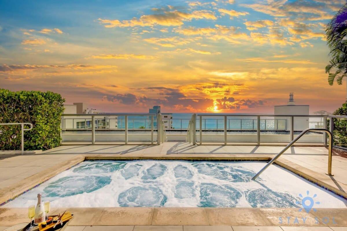 Perfect Relax - Rooftop Pool - Gym - Hot Tub Голлівуд Екстер'єр фото